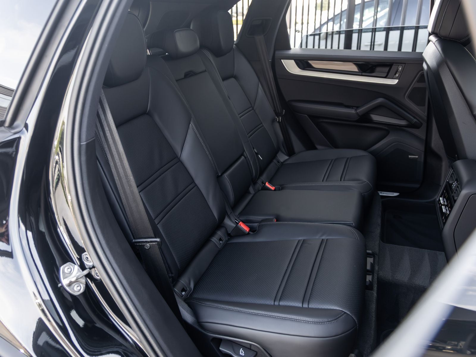 2026 Porsche Cayenne AWD