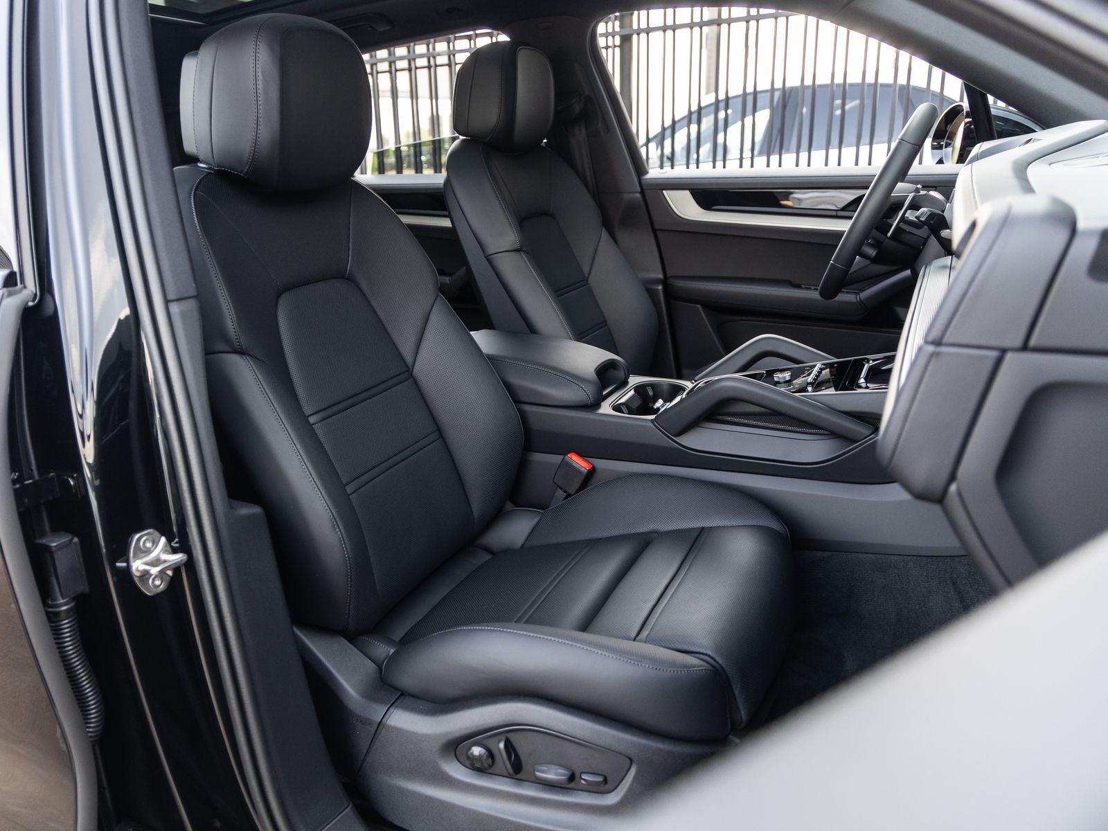 2026 Porsche Cayenne AWD