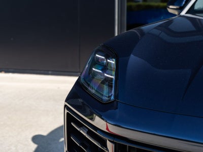 2026 Porsche Cayenne AWD