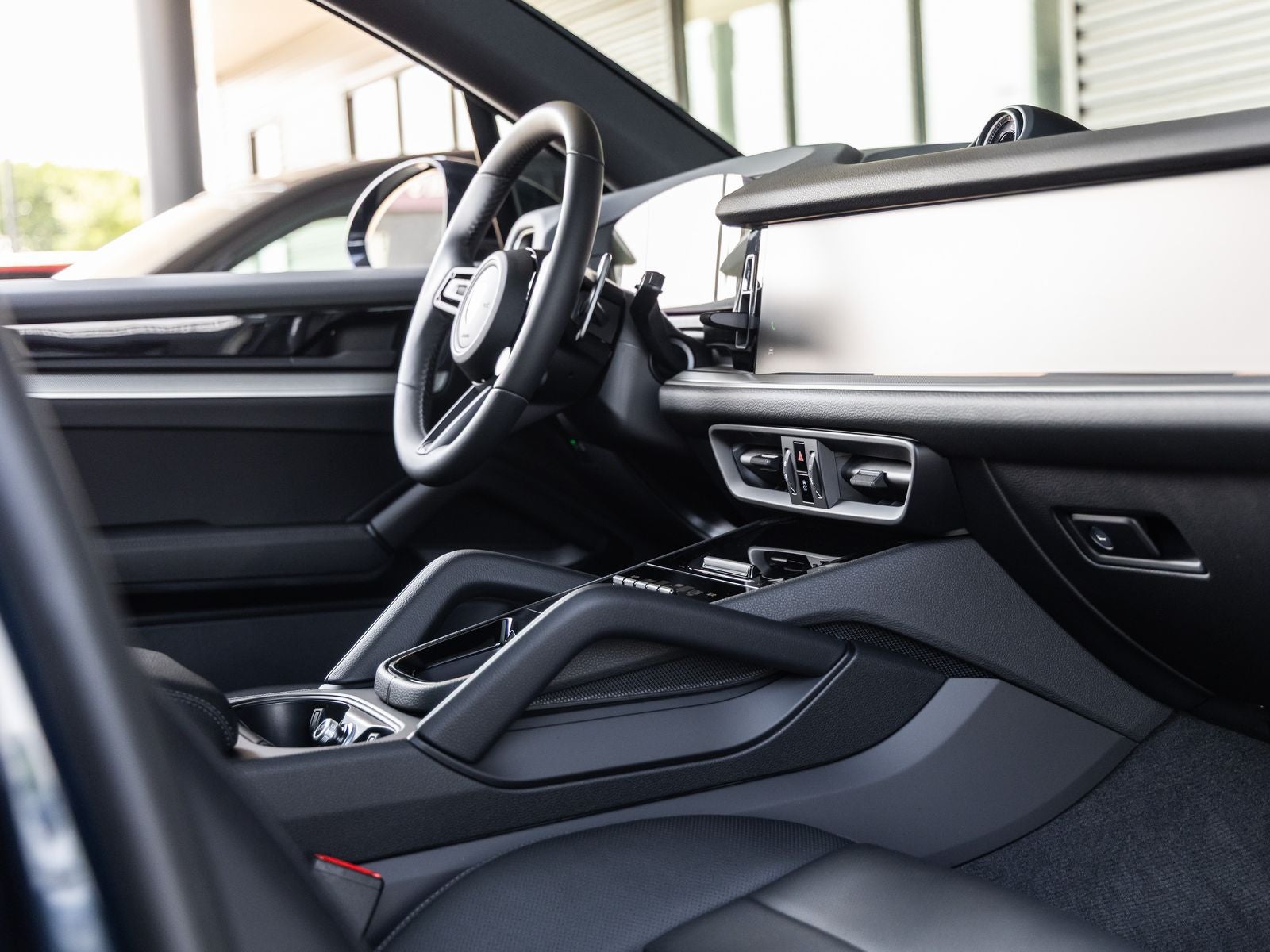 2026 Porsche Cayenne AWD