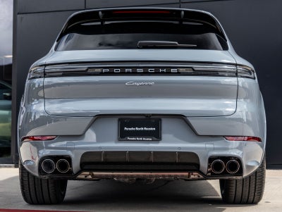2026 Porsche Cayenne AWD
