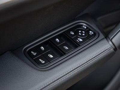 2026 Porsche Cayenne AWD