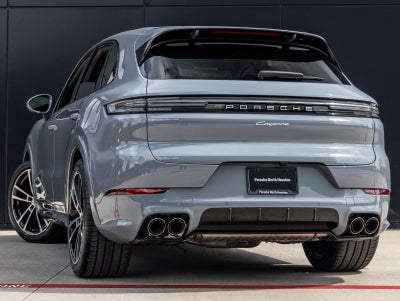 2026 Porsche Cayenne AWD