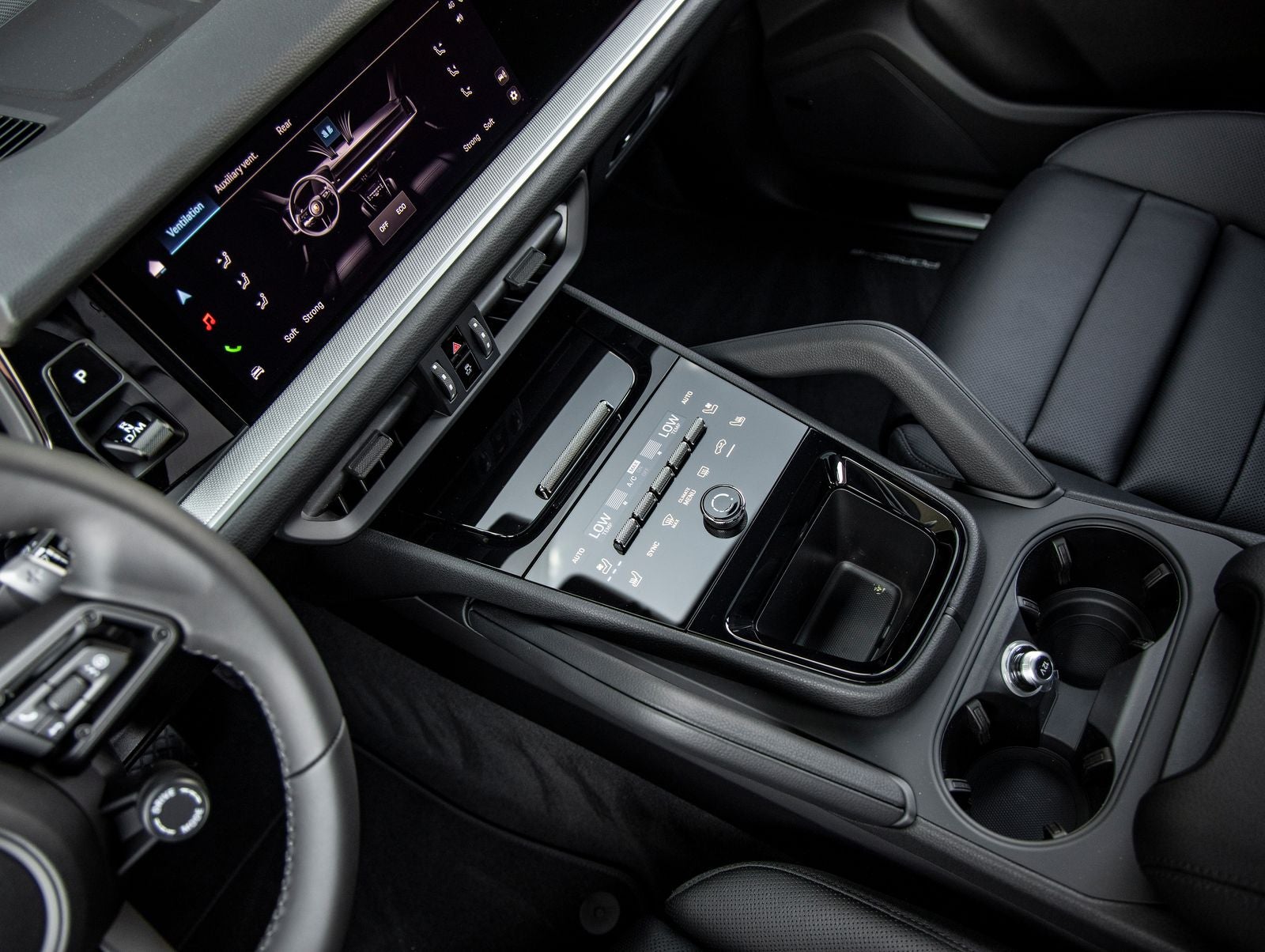 2026 Porsche Cayenne AWD