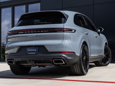 2026 Porsche Cayenne AWD