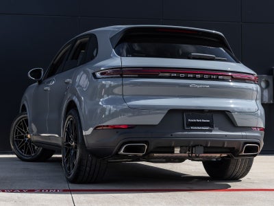 2026 Porsche Cayenne AWD