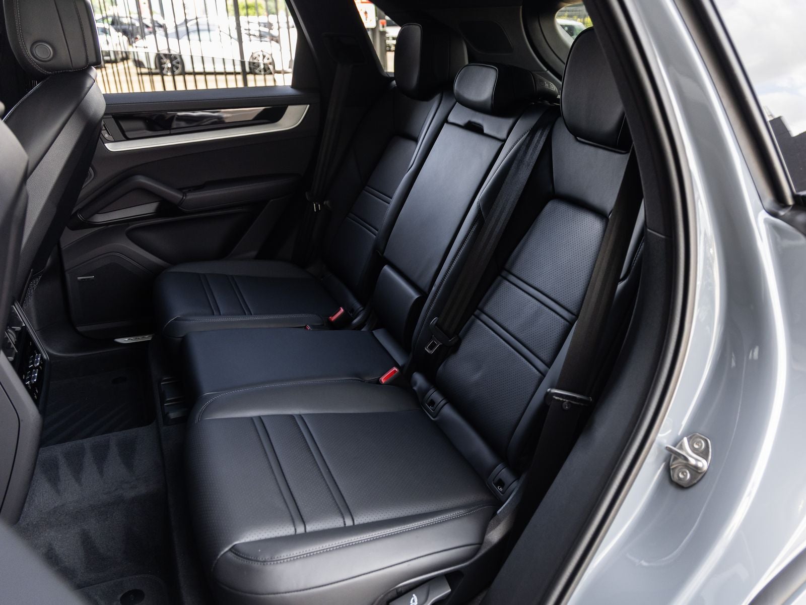 2026 Porsche Cayenne AWD