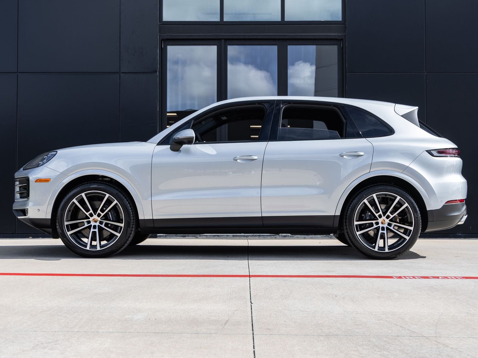 2026 Porsche Cayenne AWD