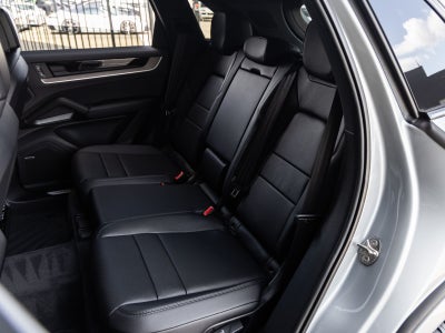 2026 Porsche Cayenne AWD