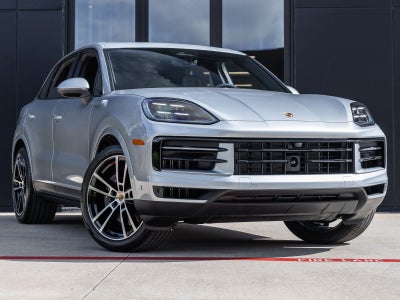 2026 Porsche Cayenne AWD