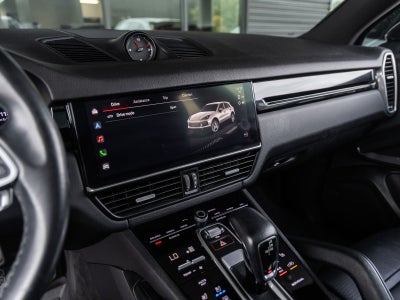 2022 Porsche Cayenne AWD