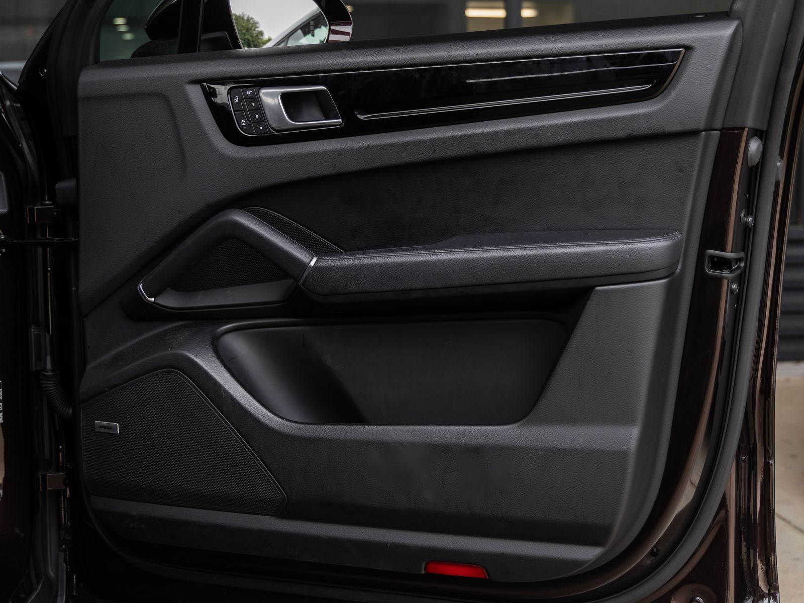 2022 Porsche Cayenne AWD