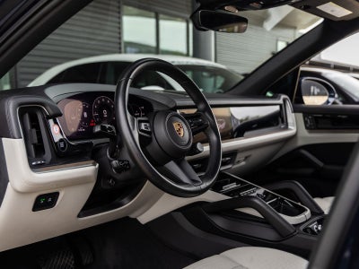 2024 Porsche Cayenne AWD
