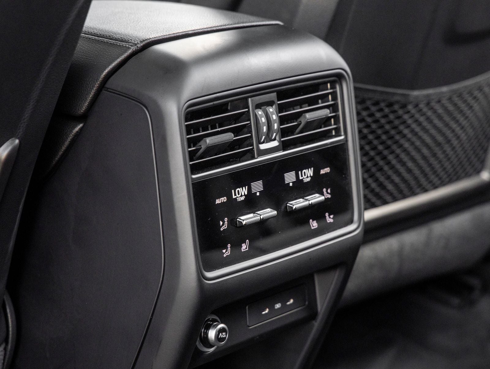 2024 Porsche Cayenne Cayenne