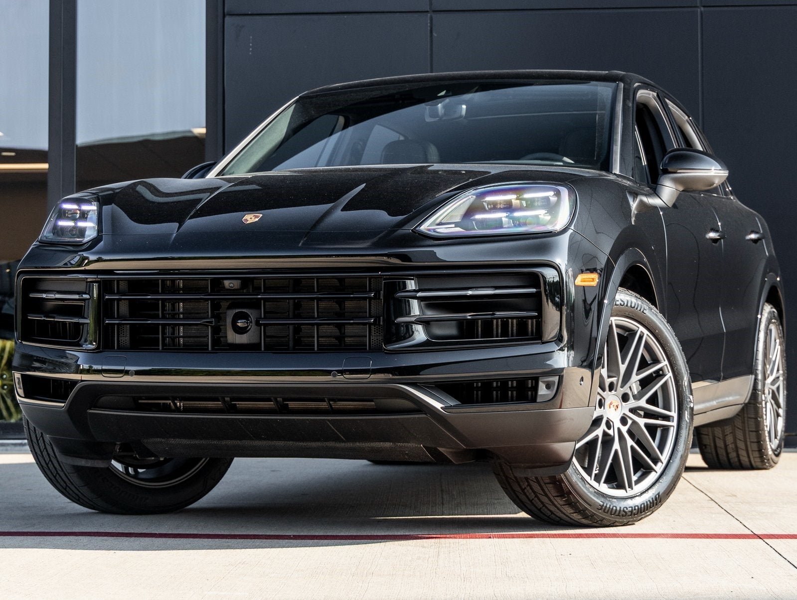 2025 Porsche Cayenne Base