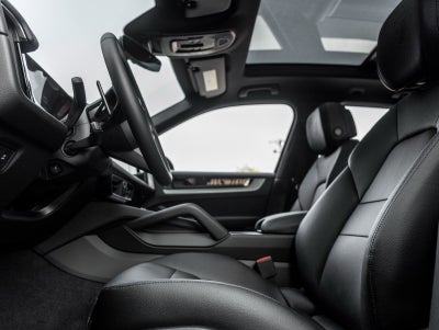 2025 Porsche Cayenne Cayenne