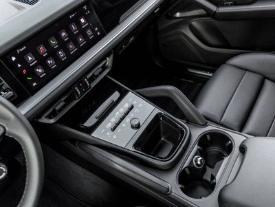 2025 Porsche Cayenne Cayenne