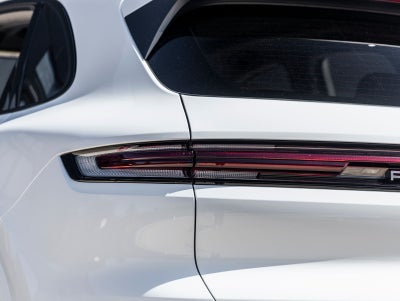 2026 Porsche Cayenne AWD