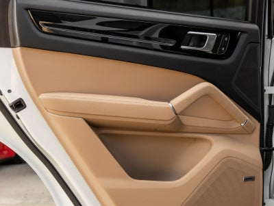 2023 Porsche Cayenne Cayenne