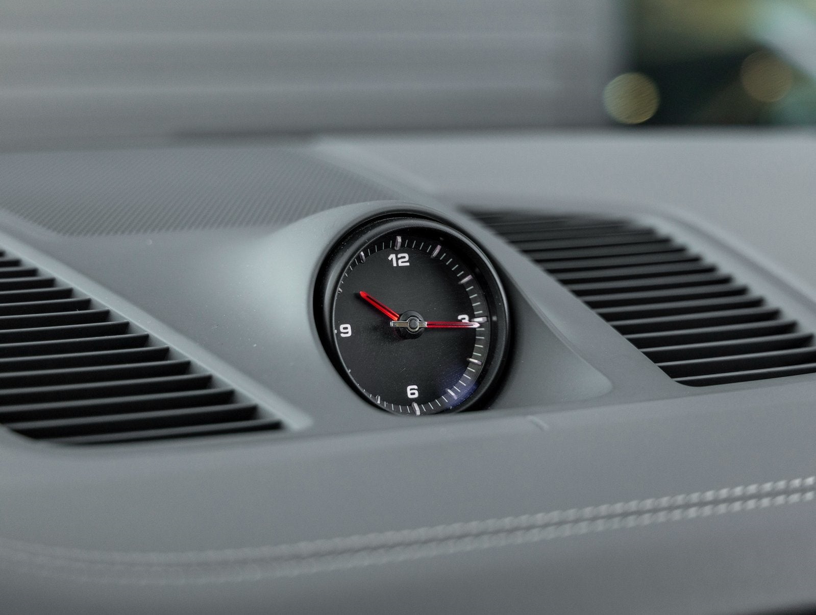 2023 Porsche Cayenne Cayenne Platinum Edition (MY23)