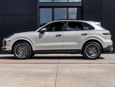 2023 Porsche Cayenne Cayenne