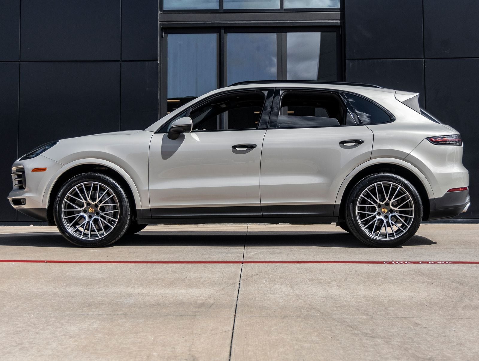 2023 Porsche Cayenne Cayenne