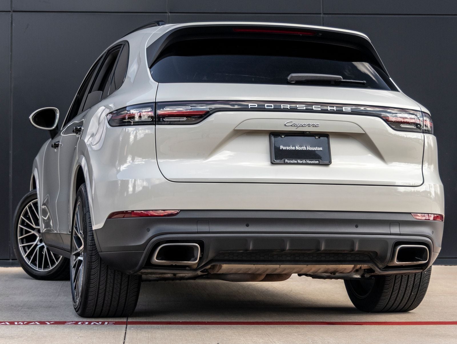 2023 Porsche Cayenne Cayenne