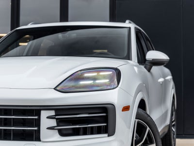 2025 Porsche Cayenne AWD