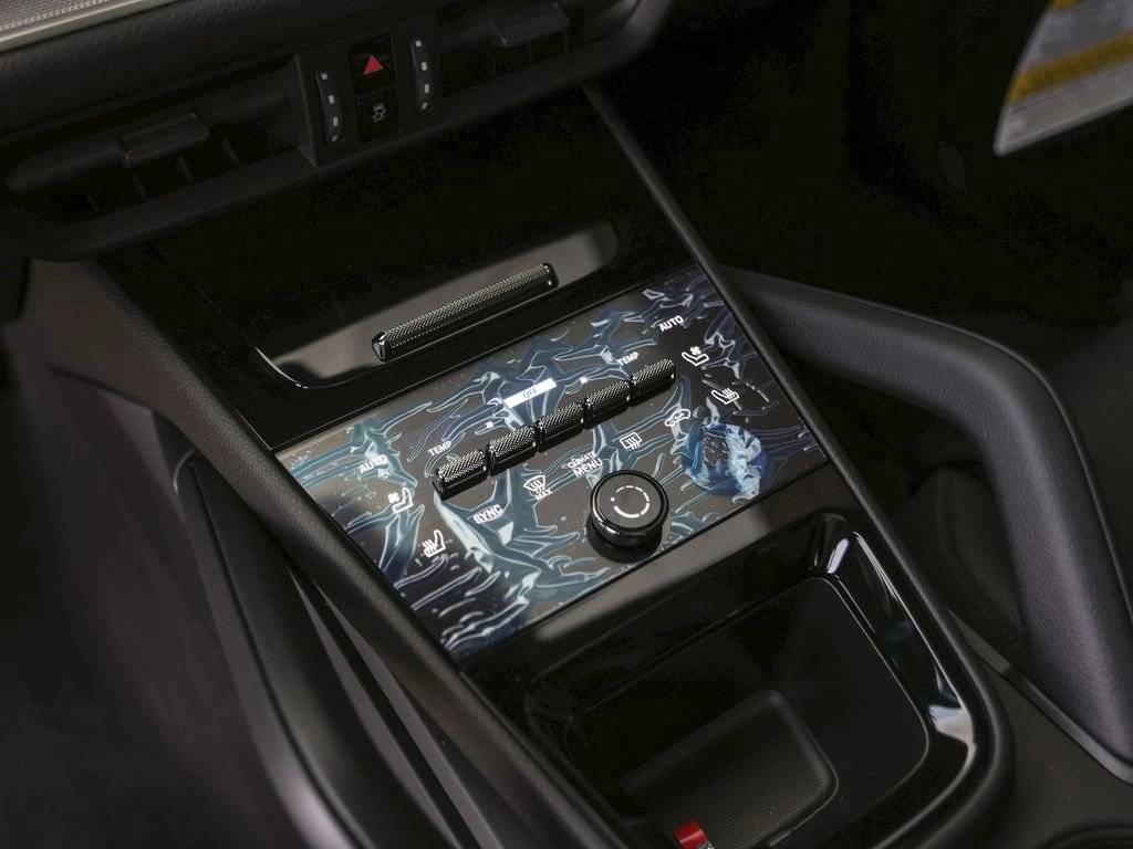 2025 Porsche Cayenne AWD