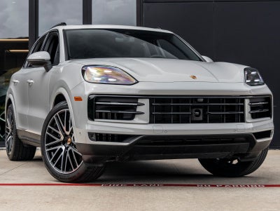 2026 Porsche Cayenne Base