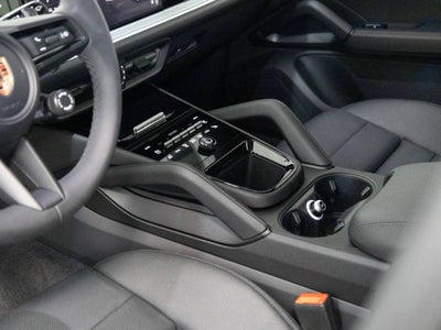 2026 Porsche Cayenne AWD