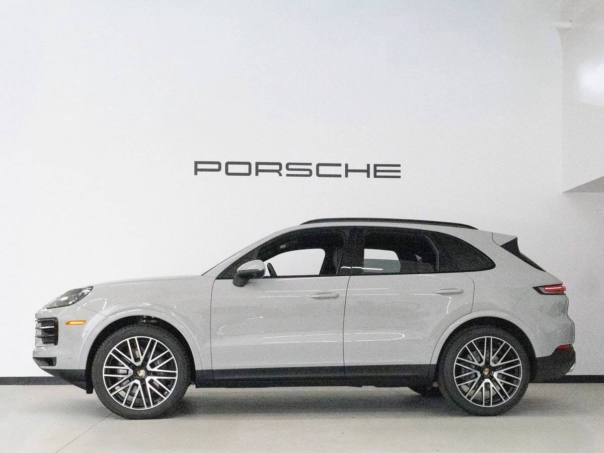 2026 Porsche Cayenne AWD