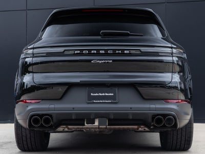 2026 Porsche Cayenne AWD