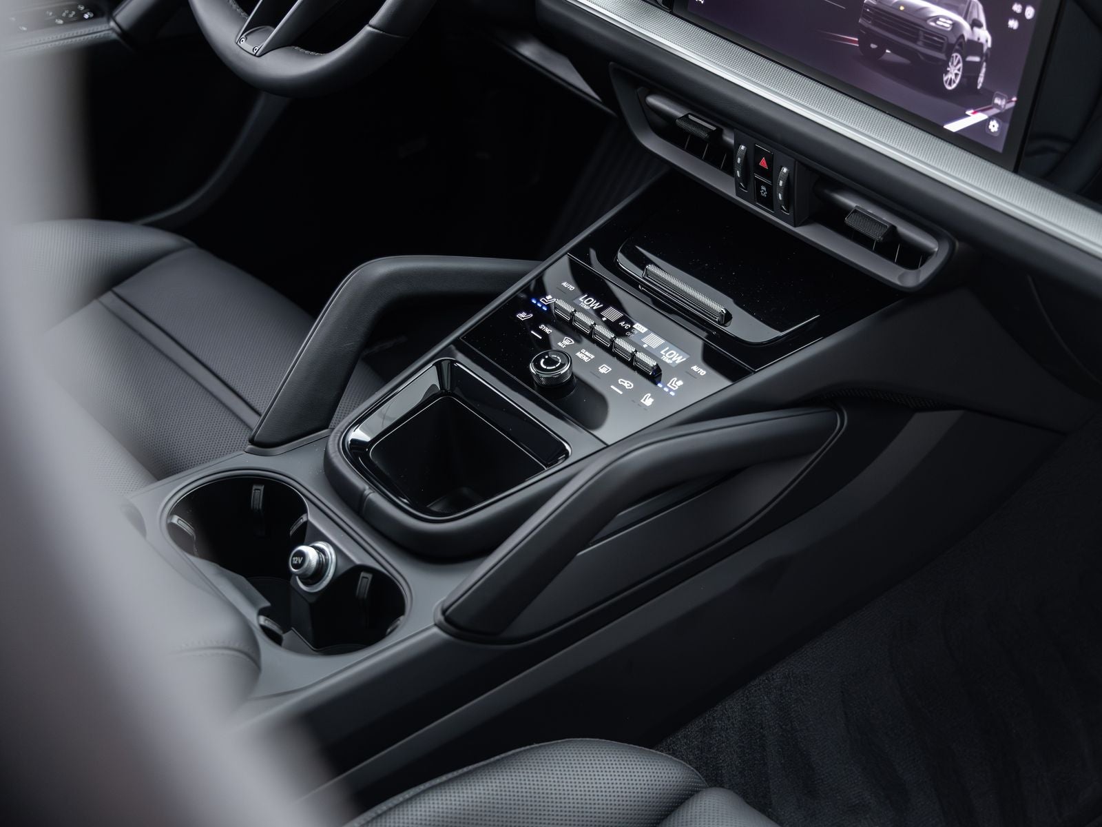 2026 Porsche Cayenne AWD