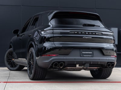 2026 Porsche Cayenne AWD