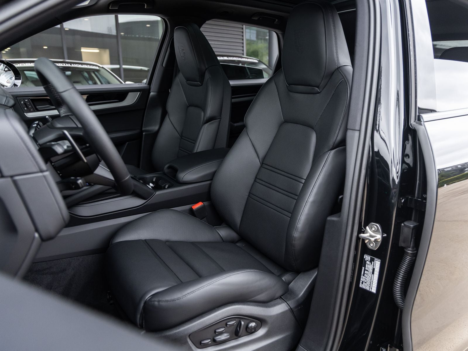 2026 Porsche Cayenne AWD