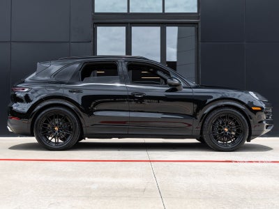 2026 Porsche Cayenne AWD