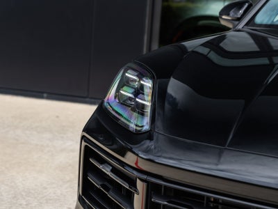 2026 Porsche Cayenne AWD