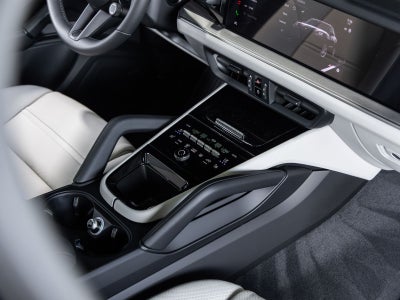 2026 Porsche Cayenne AWD
