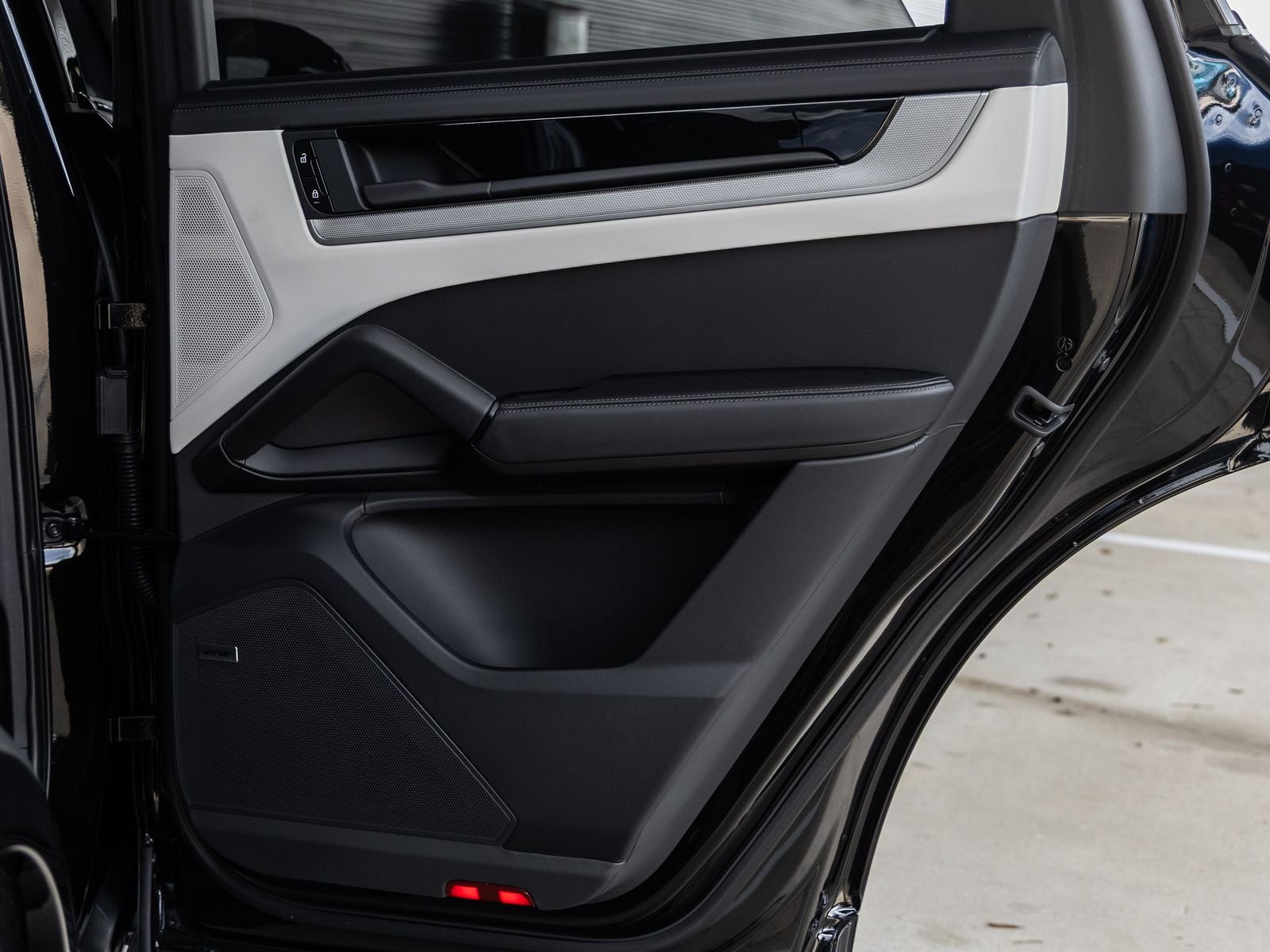 2026 Porsche Cayenne AWD