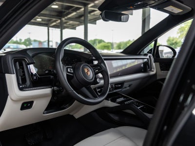 2026 Porsche Cayenne AWD