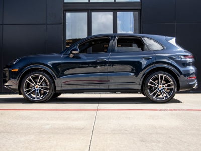 2026 Porsche Cayenne AWD