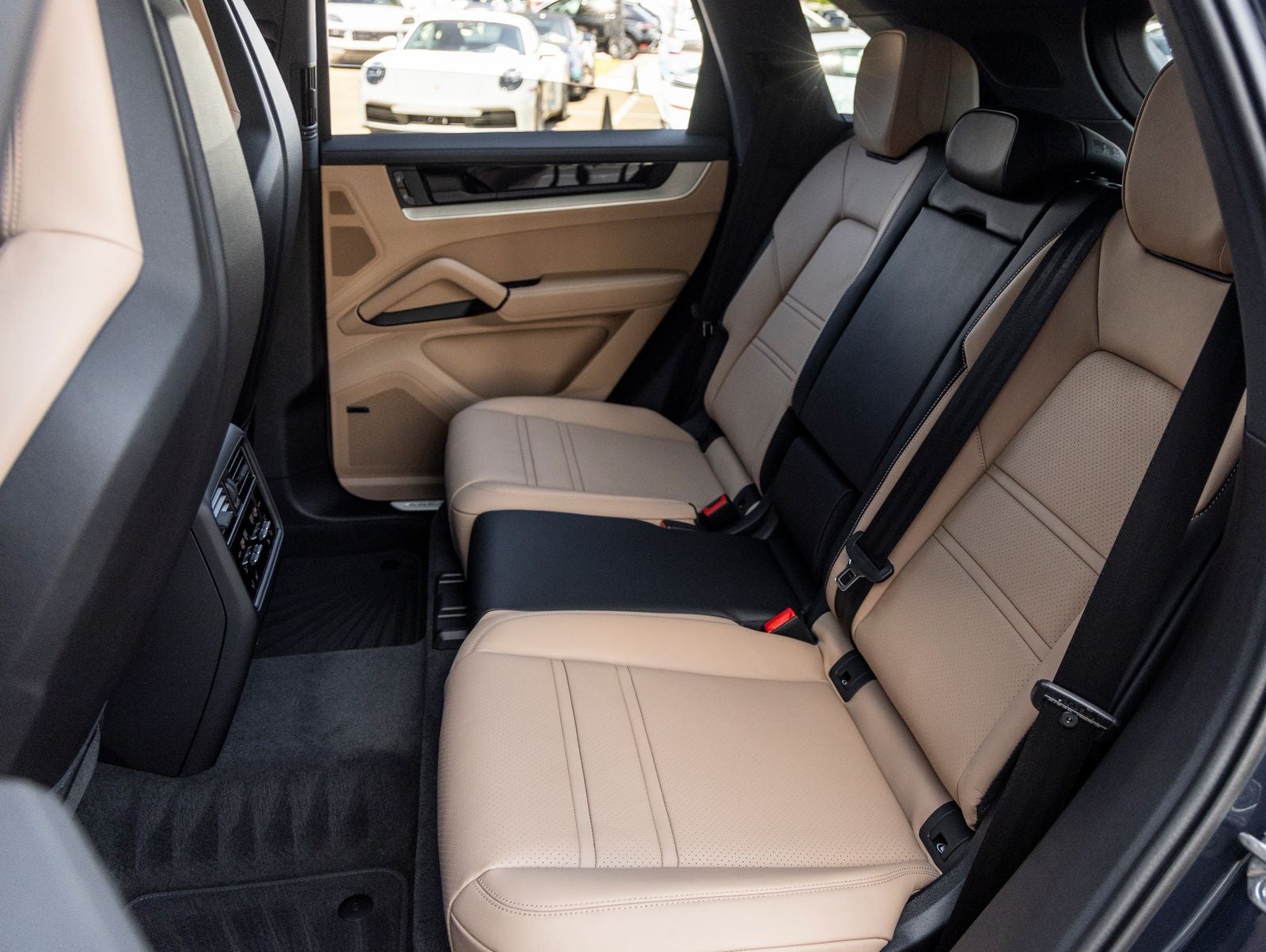 2026 Porsche Cayenne AWD