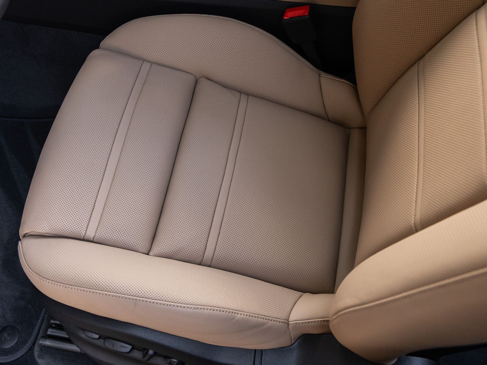 2026 Porsche Cayenne AWD