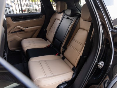 2026 Porsche Cayenne AWD