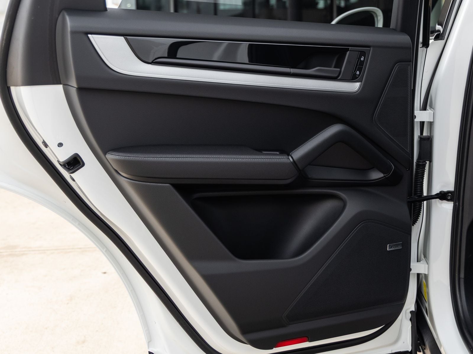 2025 Porsche Cayenne AWD