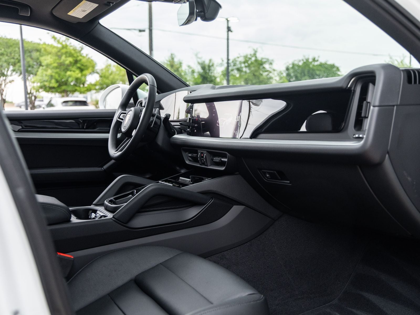 2025 Porsche Cayenne AWD