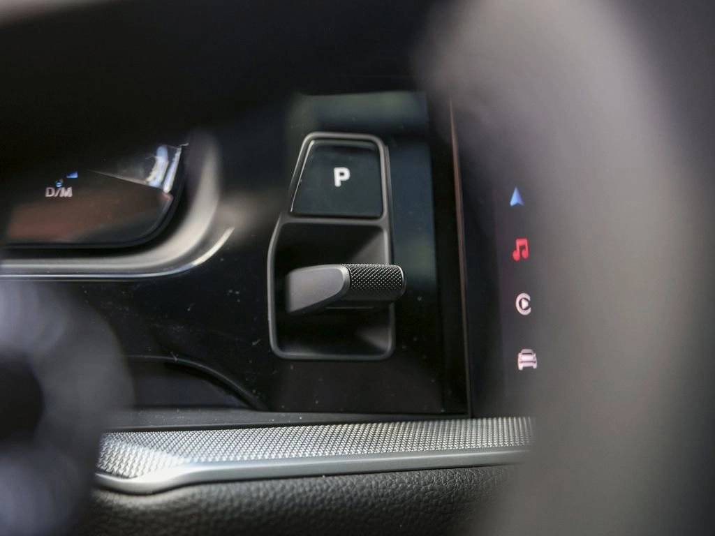 2025 Porsche Cayenne AWD