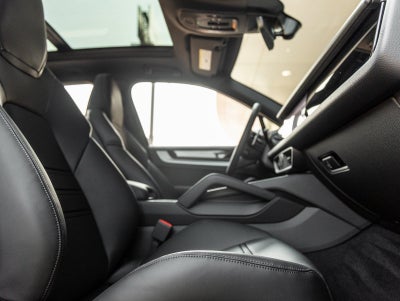 2025 Porsche Cayenne Cayenne