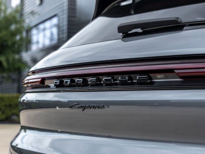 2026 Porsche Cayenne AWD